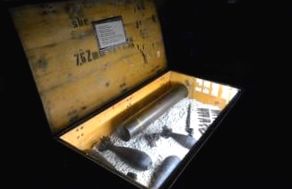 Wewnątrz zamku, który płonął, kruszył się i chronił miejscowych przed bombami – ale wciąż stoi do dziś