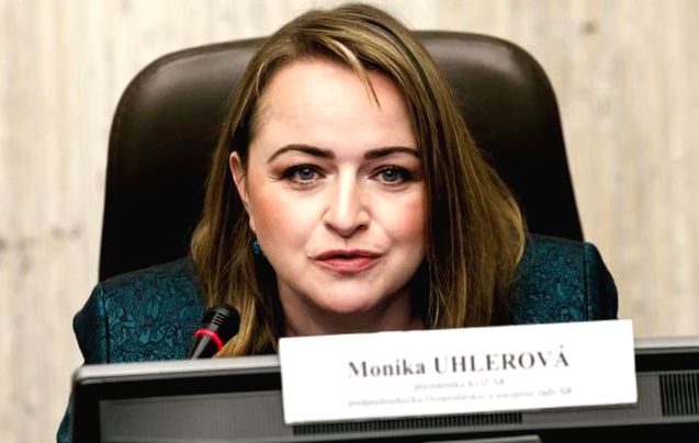Związki zawodowe przedstawiają alternatywę dla rządowego planu cięcia kosztów