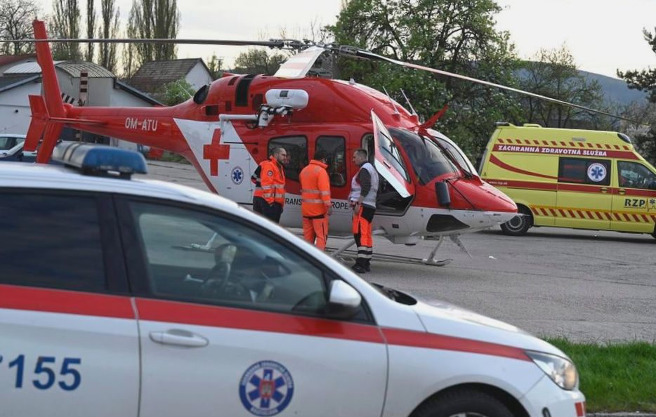 Przetarg na karetki mający ratować życie wywołuje burzę polityczną