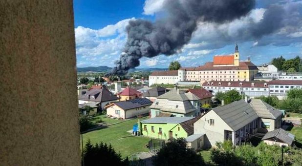 W skrócie: 150 osób bez dachu nad głową po pożarze we wschodniej Słowacji