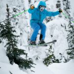 Omijanie kolejki czy sprytny trik? Narciarze zostawiają sprzęt, by zająć miejsce w Jasnej