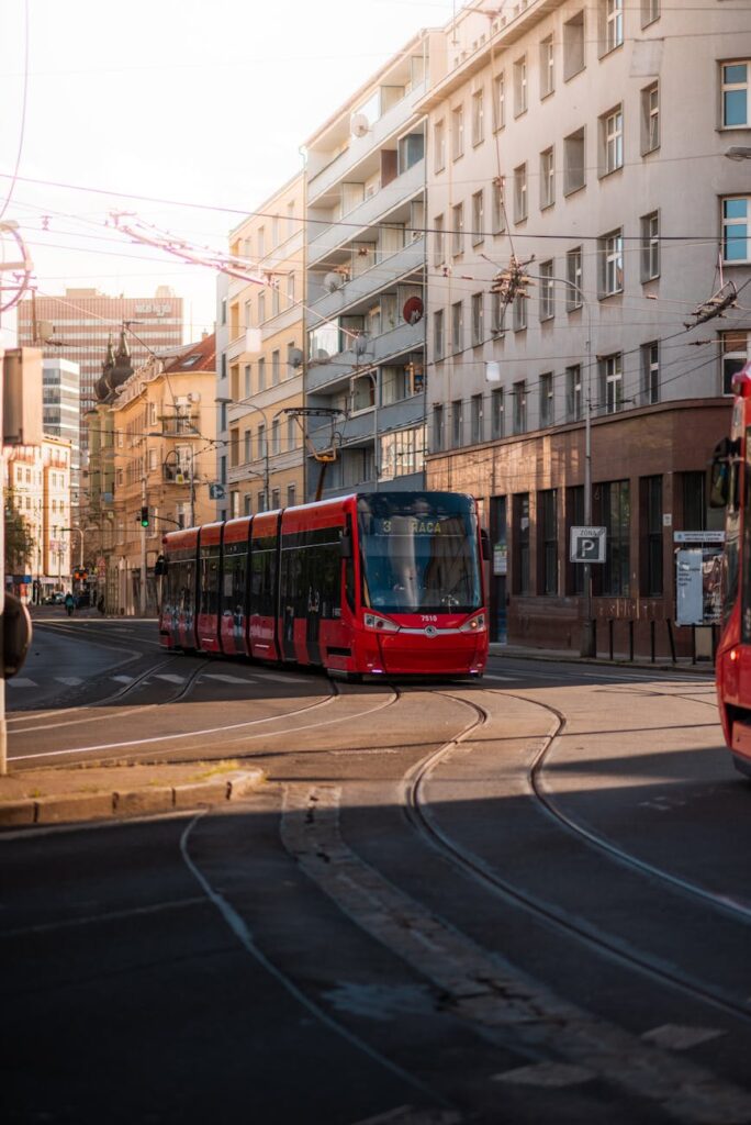 News digest: How Bratislava turned a crisis into a system to welcome newcomers