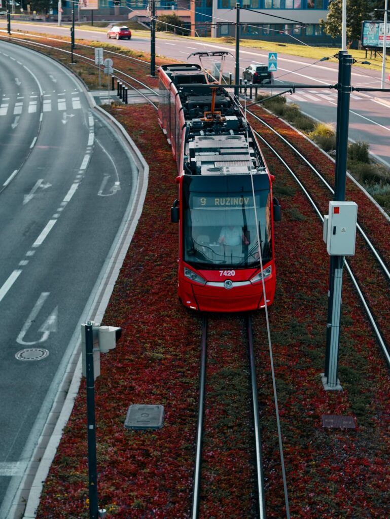 News digest: How Bratislava turned a crisis into a system to welcome newcomers