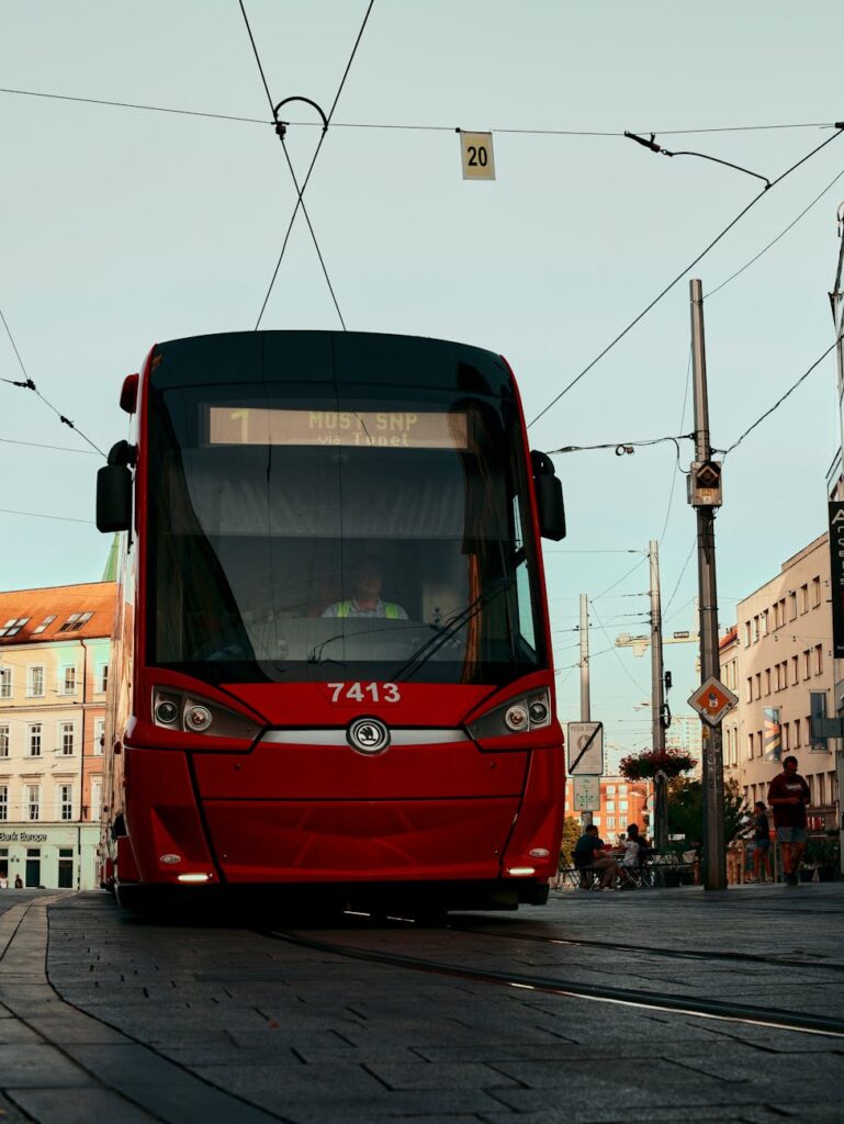 News digest: How Bratislava turned a crisis into a system to welcome newcomers