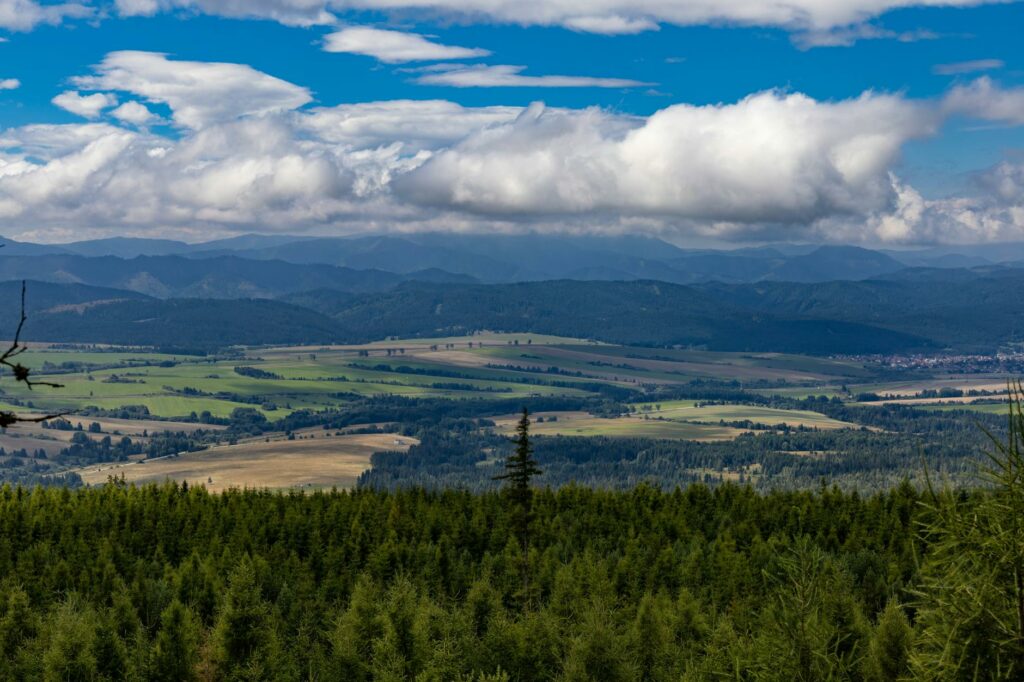 These strange clouds over Slovakia have a simple scientific explanation