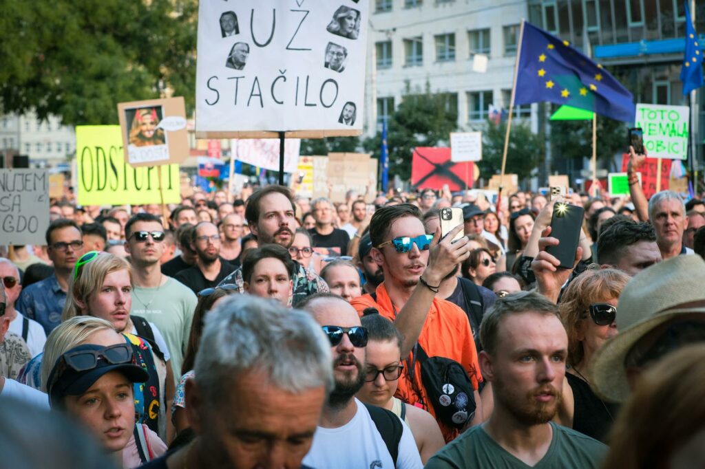 News digest: How Bratislava turned a crisis into a system to welcome newcomers