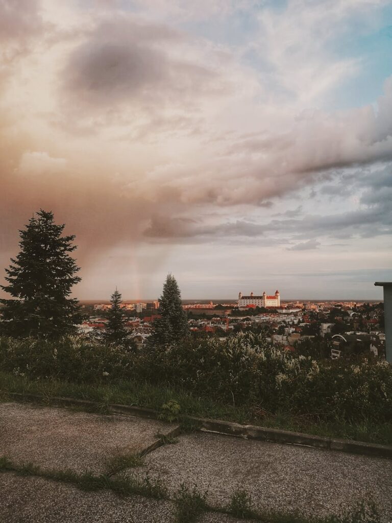 These strange clouds over Slovakia have a simple scientific explanation