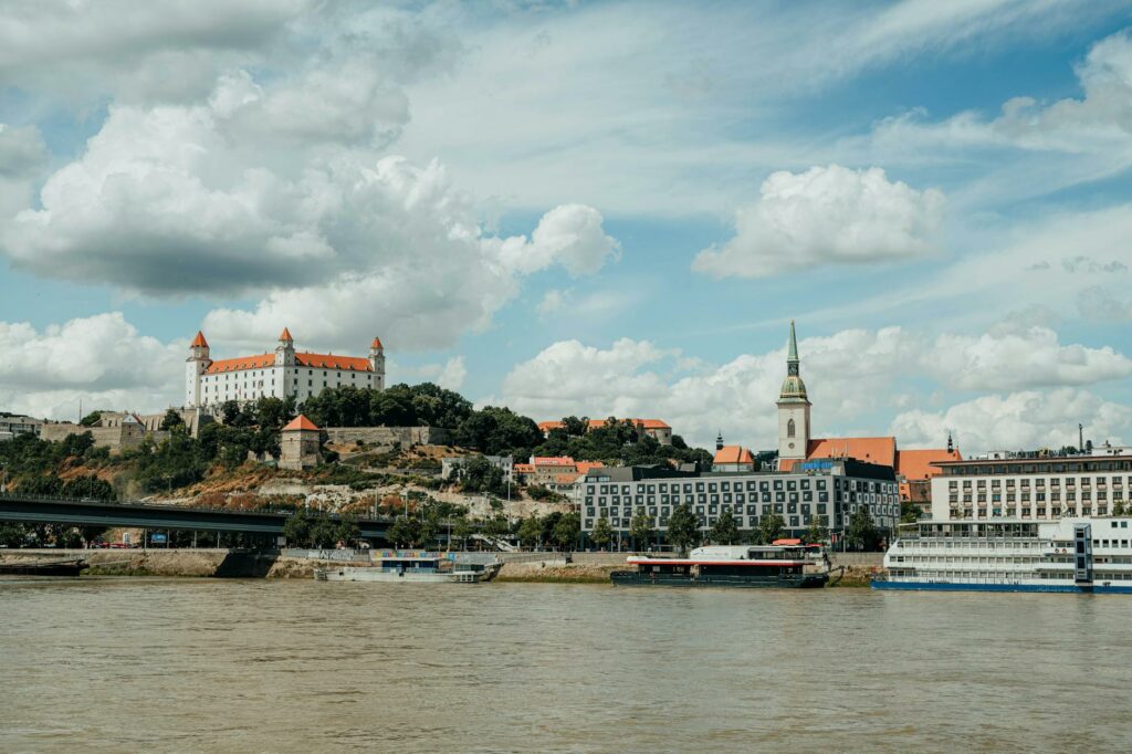 Slovak house prices outpace EU as Bratislava nears western levels