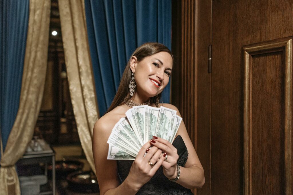Wealthy Slovaks give tens of thousands annually, new survey finds